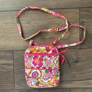 Vera Bradley crossbody purse